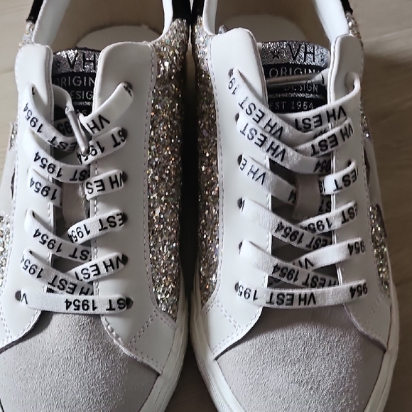 Vintage Havana Silver Glitter Sneakers - Picture 6 of 8